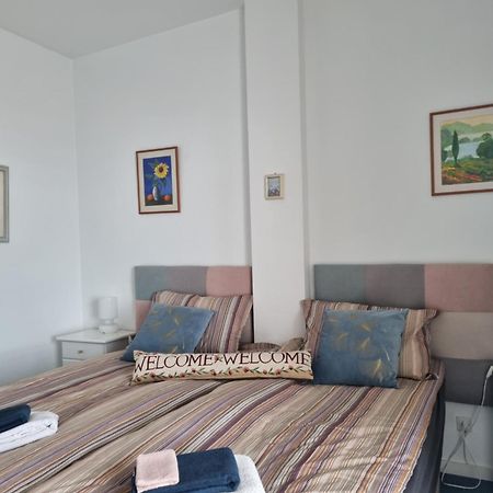 One Bedroom 7Th Floor Apartment With Amazing Views فوينخيرولا المظهر الخارجي الصورة