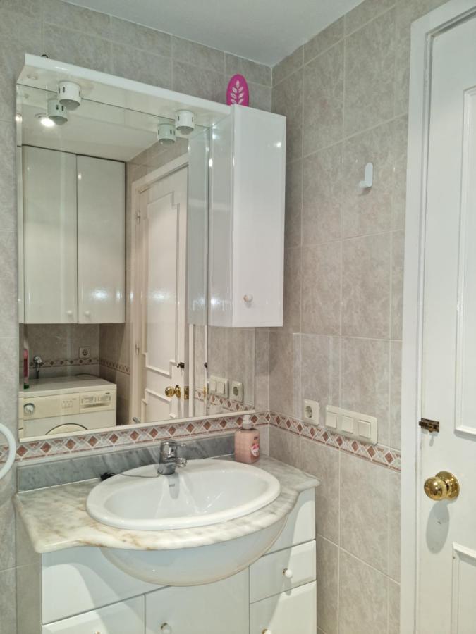 One Bedroom 7Th Floor Apartment With Amazing Views فوينخيرولا المظهر الخارجي الصورة